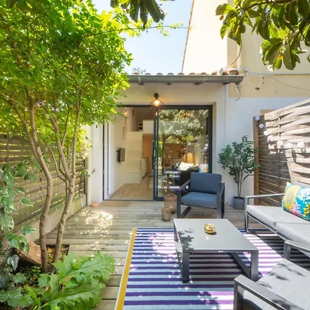 Le Cocon I - Private Garden Terrace With Parking